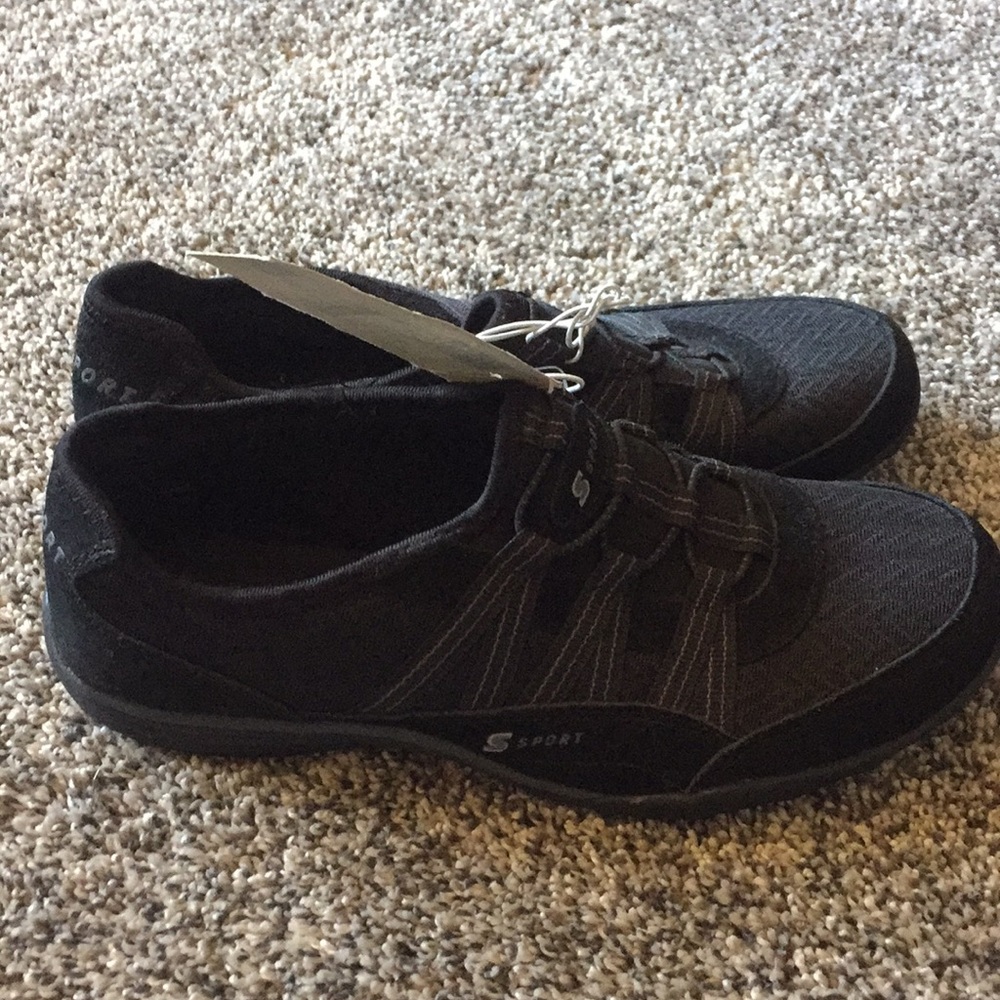 Sport slip on shoes